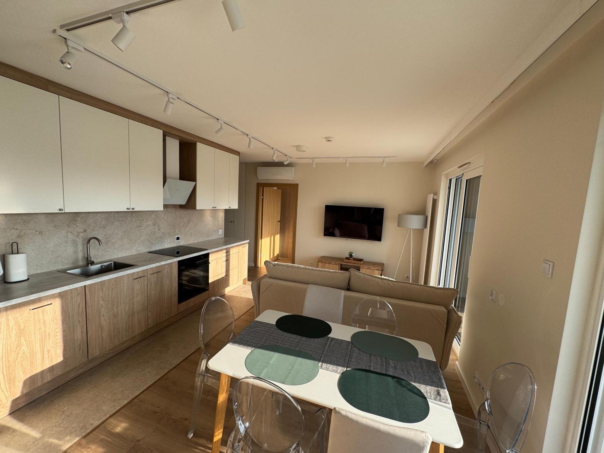 4summer Golden Dune - Parking, Przestronne Mieszkanie 50m2, Caly Do Dyspozycji, Duzy Taras Z Pieknym Zachodem Slonca Parkplatz, Geraeumige Mit 50 M2, Ganzes Zur Verfuegung, Grosse Terrasse Mit Wunderschoenem Sonnenunterga Apartament