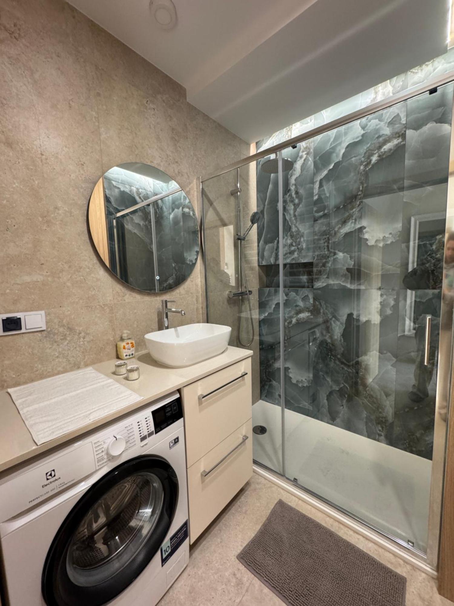 Apartament 4summer Golden Dune - Parking, Przestronne Mieszkanie 50m2, Caly Do Dyspozycji, Duzy Taras Z Pieknym Zachodem Slonca Parkplatz, Geraeumige Mit 50 M2, Ganzes Zur Verfuegung, Grosse Terrasse Mit Wunderschoenem Sonnenunterga Kołobrzeg