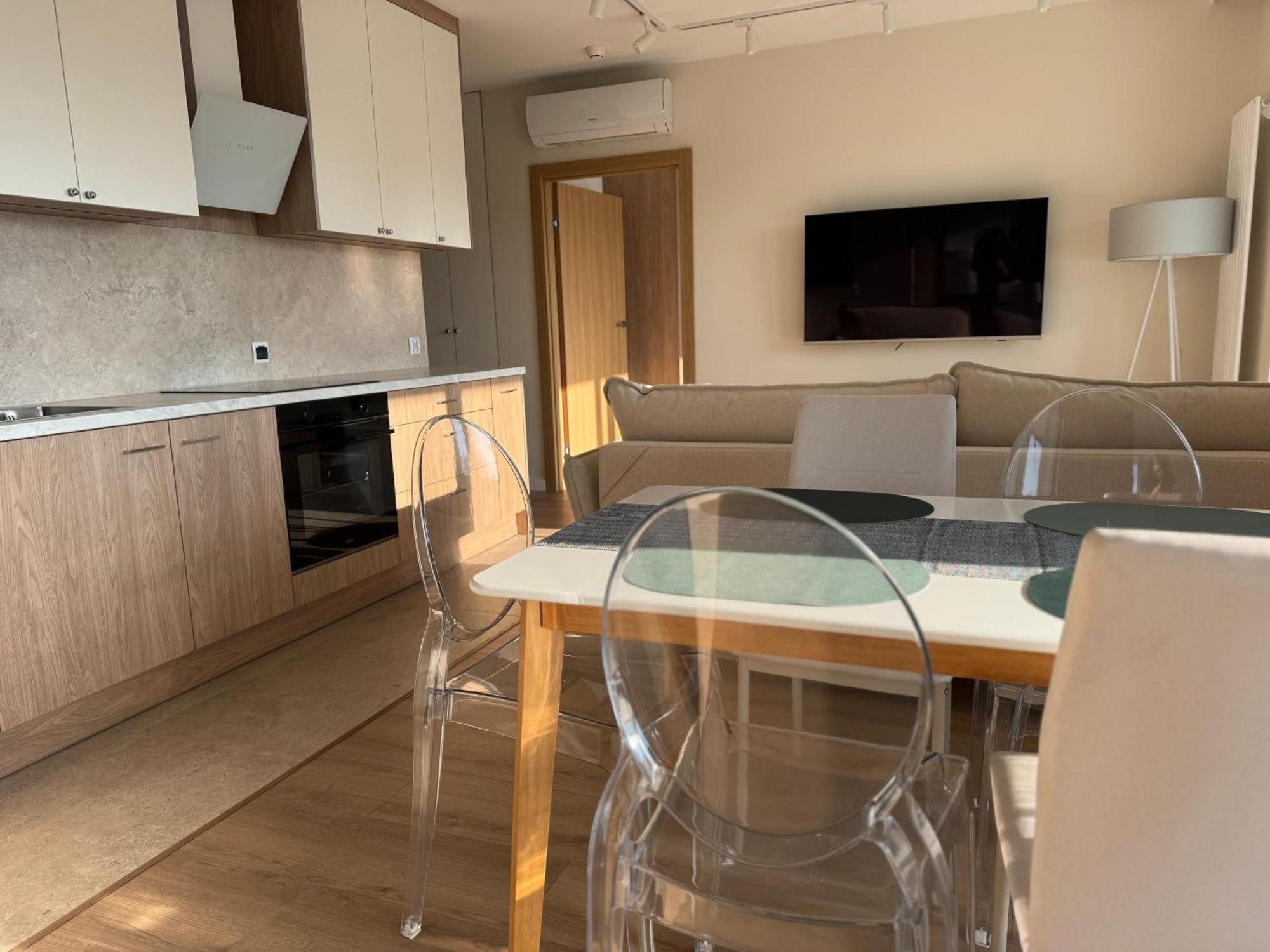 4summer Golden Dune - Parking, Przestronne Mieszkanie 50m2, Caly Do Dyspozycji, Duzy Taras Z Pieknym Zachodem Slonca Parkplatz, Geraeumige Mit 50 M2, Ganzes Zur Verfuegung, Grosse Terrasse Mit Wunderschoenem Sonnenunterga * Kołobrzeg