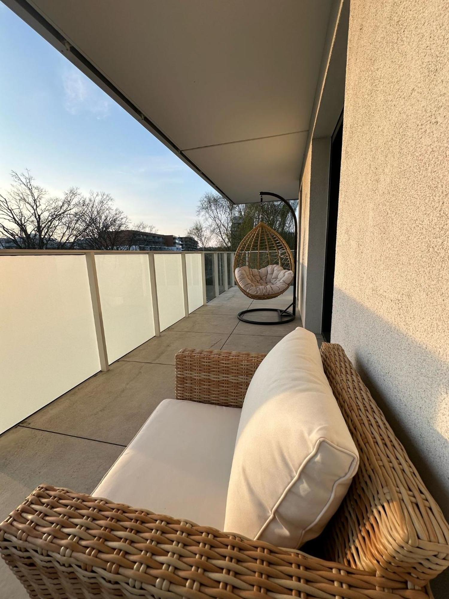 4summer Golden Dune - Parking, Przestronne Mieszkanie 50m2, Caly Do Dyspozycji, Duzy Taras Z Pieknym Zachodem Slonca Parkplatz, Geraeumige Mit 50 M2, Ganzes Zur Verfuegung, Grosse Terrasse Mit Wunderschoenem Sonnenunterga Kolobrzeg
