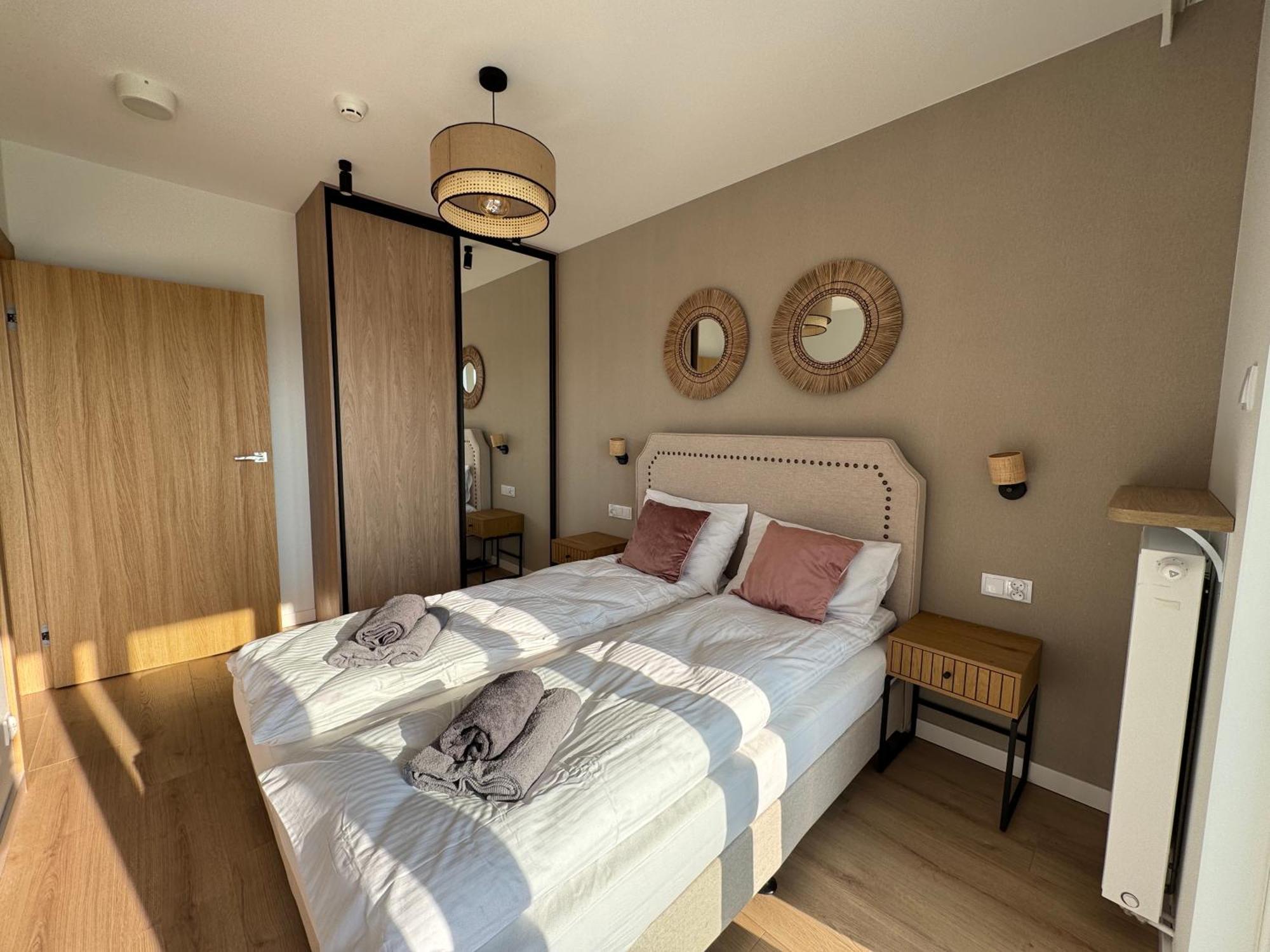 Apartment 4summer Golden Dune - Parking, Przestronne Mieszkanie 50m2, Caly Do Dyspozycji, Duzy Taras Z Pieknym Zachodem Slonca Parkplatz, Geraeumige Mit 50 M2, Ganzes Zur Verfuegung, Grosse Terrasse Mit Wunderschoenem Sonnenunterga *